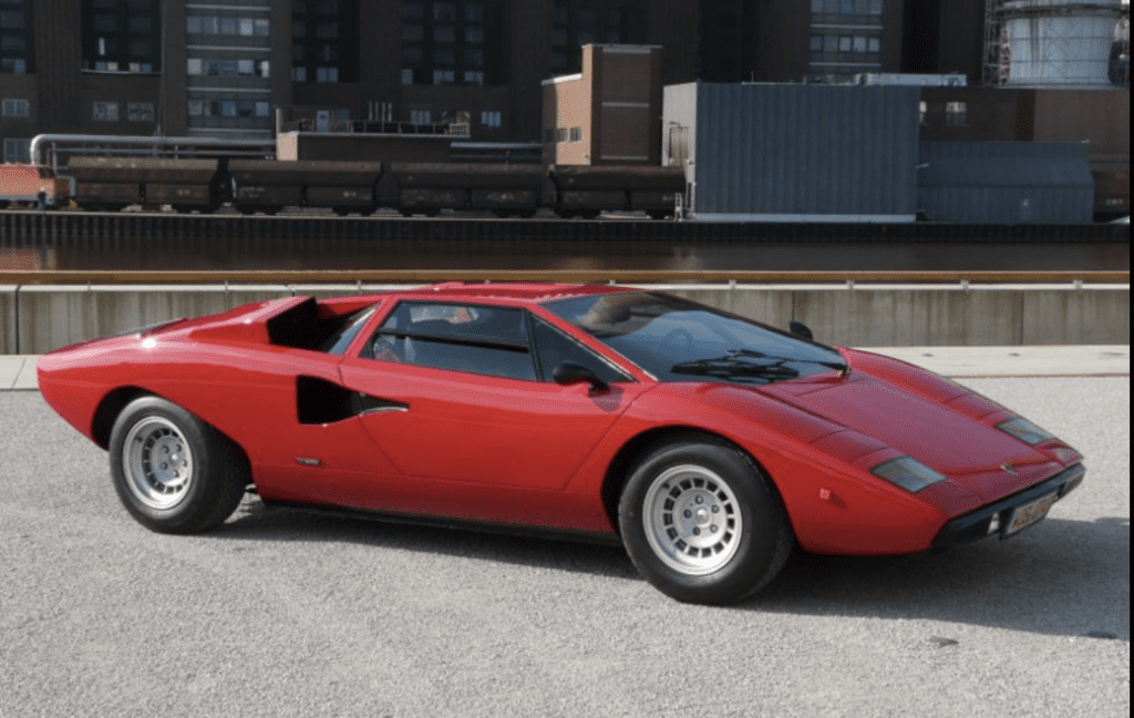 Lamborghini Countach 